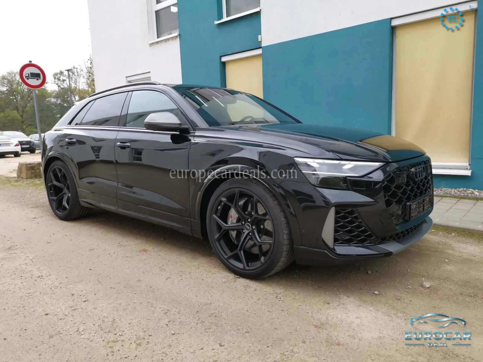 Audi RSQ8