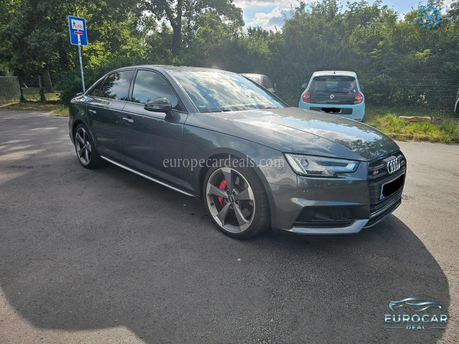 Audi S4
