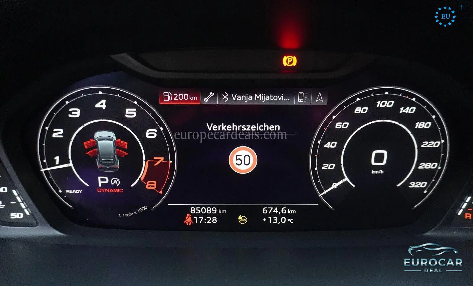 Audi RSQ3
