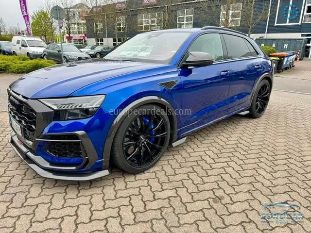 Audi RSQ8