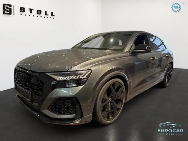 Audi RSQ8