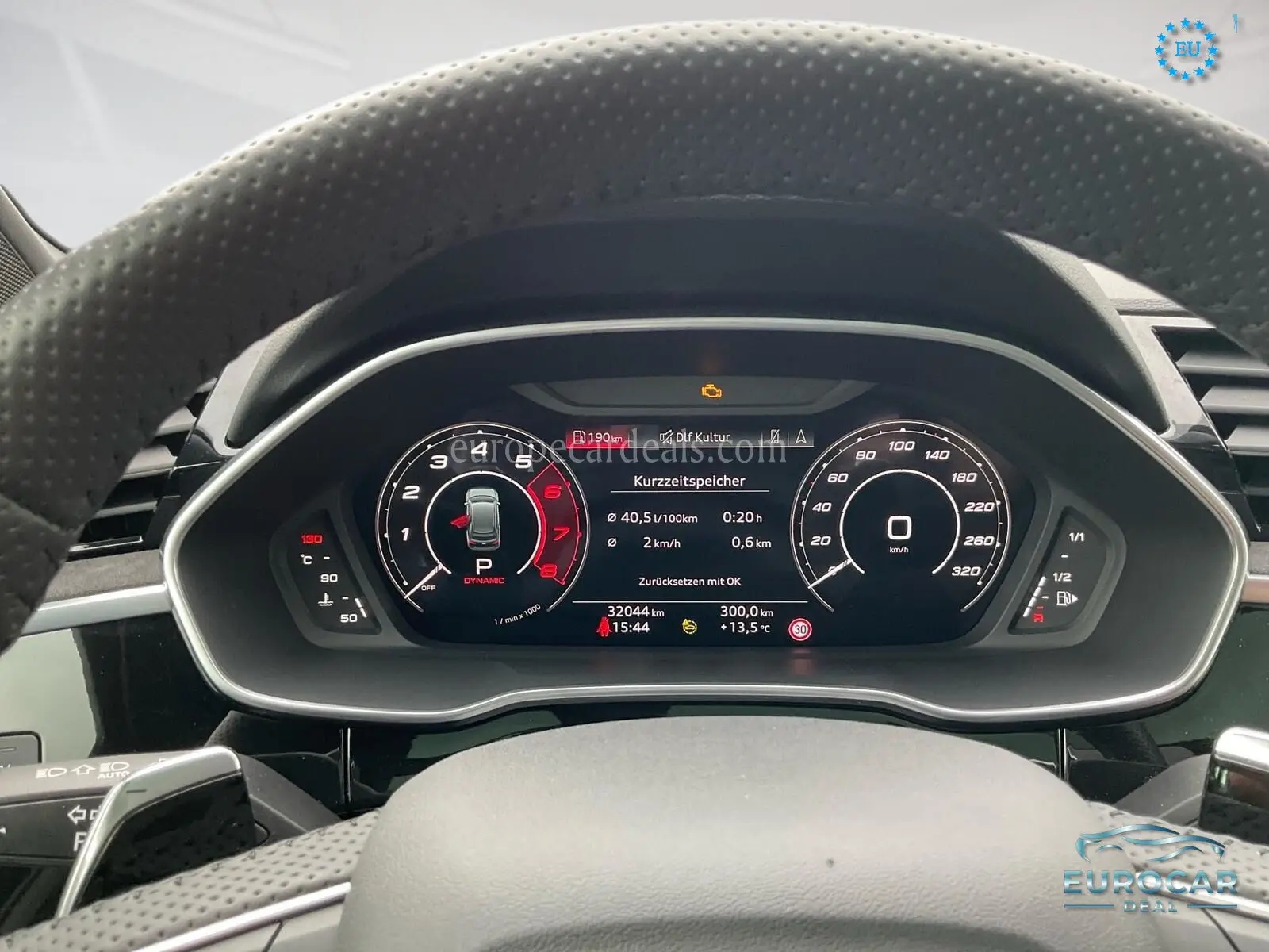 Audi RSQ3