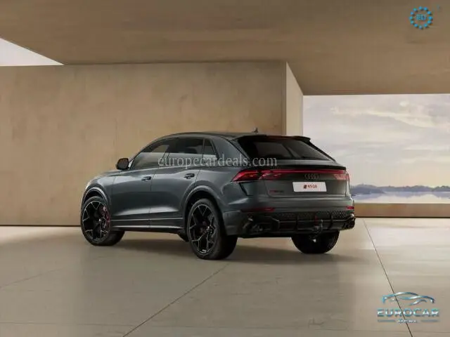 Audi RSQ8