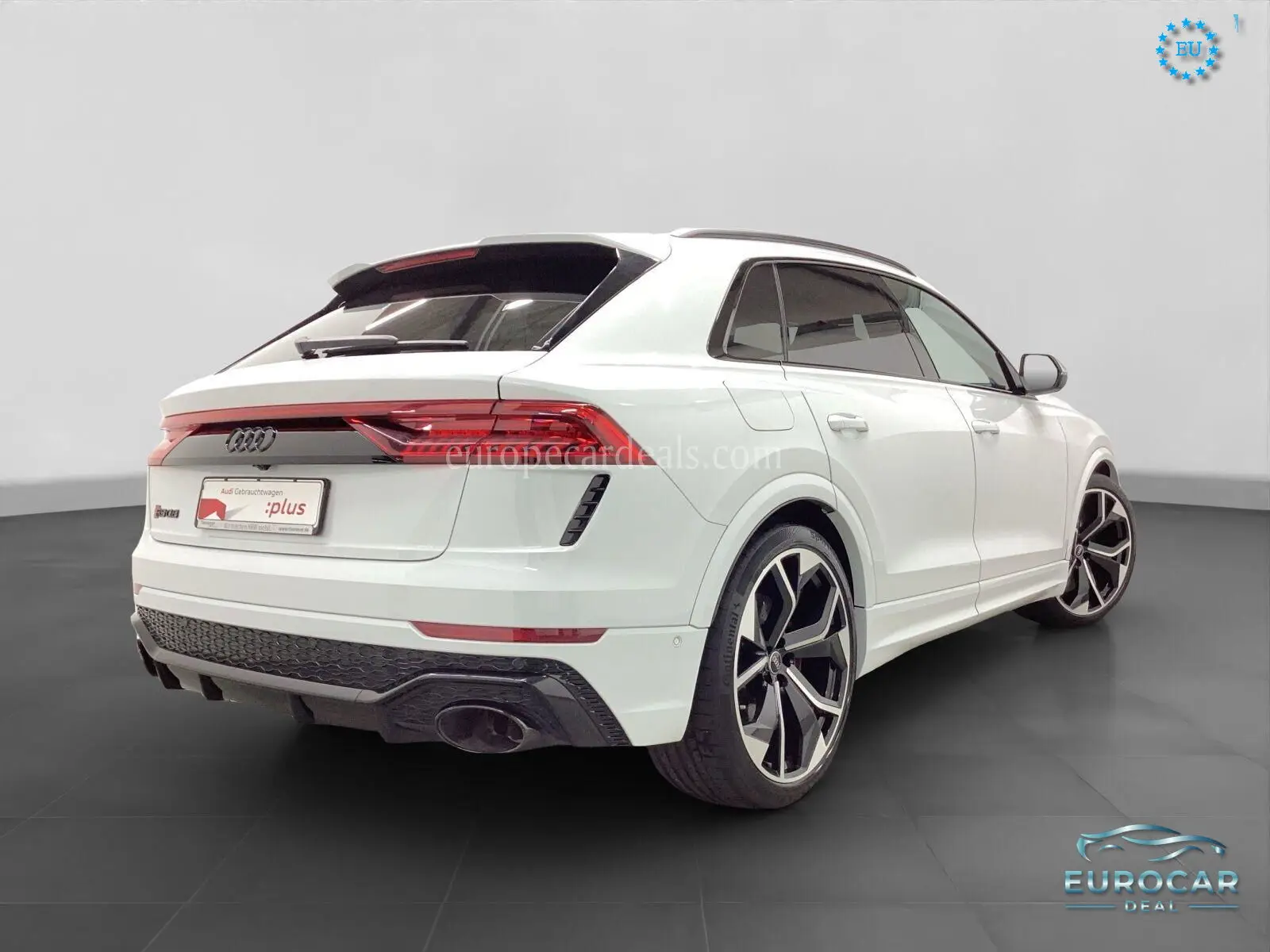 Audi RSQ8