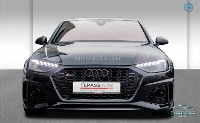 Audi RS4