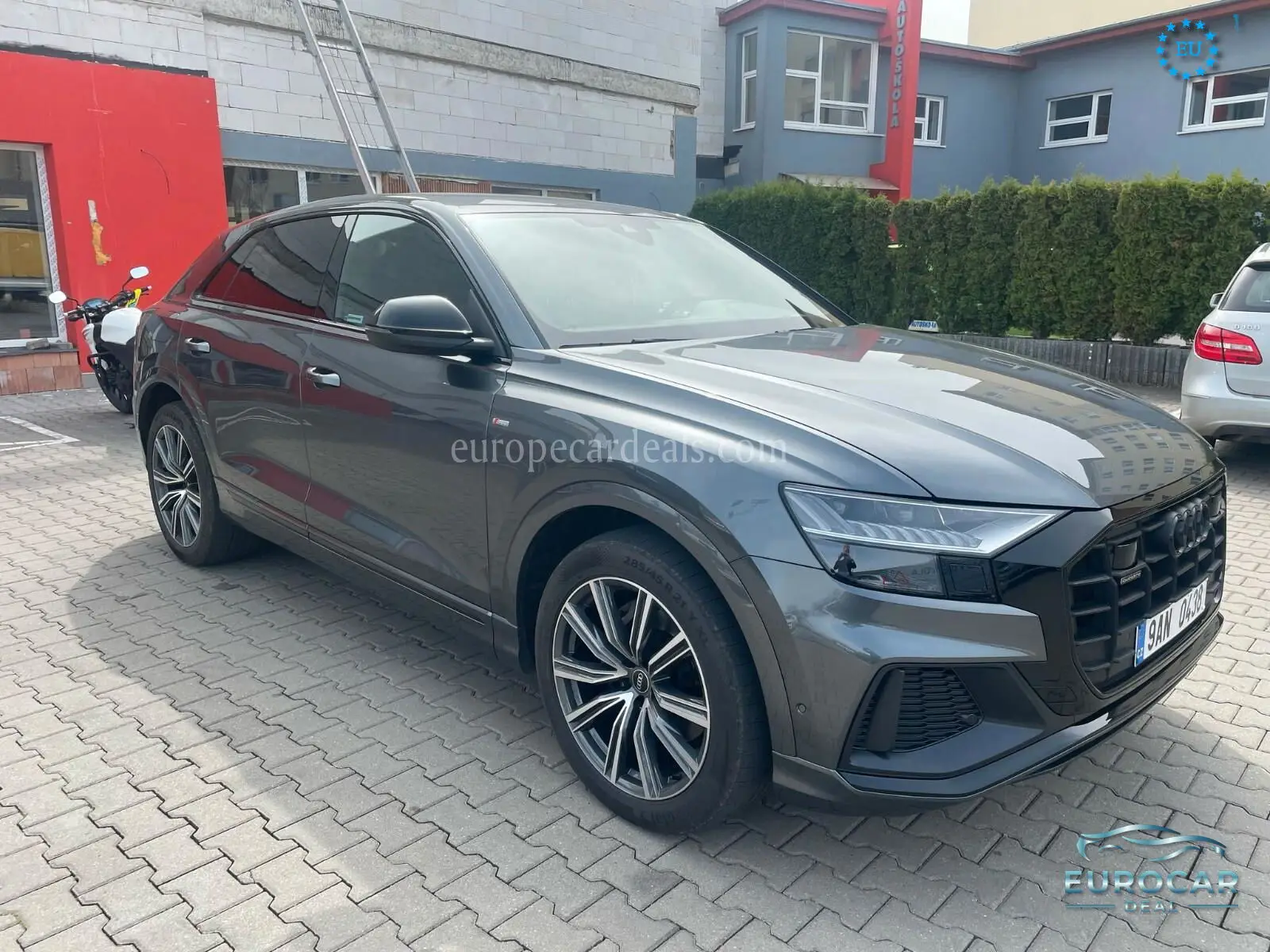 Audi Q8