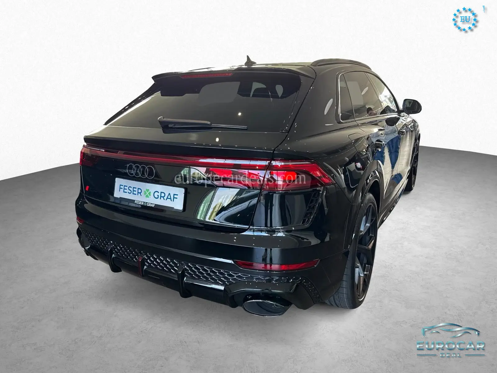 Audi RSQ8