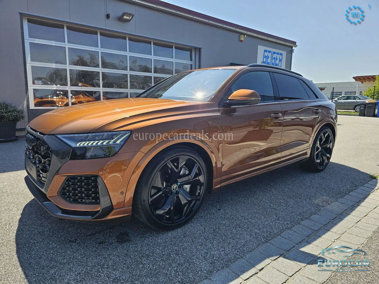 Audi RSQ8