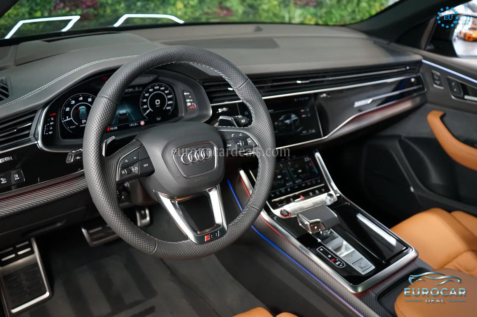 Audi RSQ8