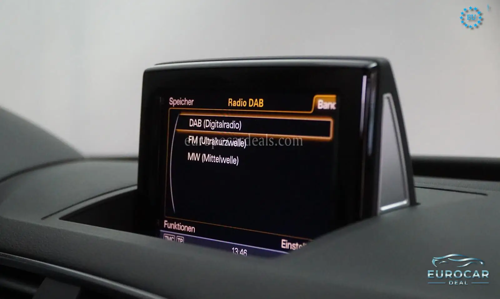 Audi RSQ3