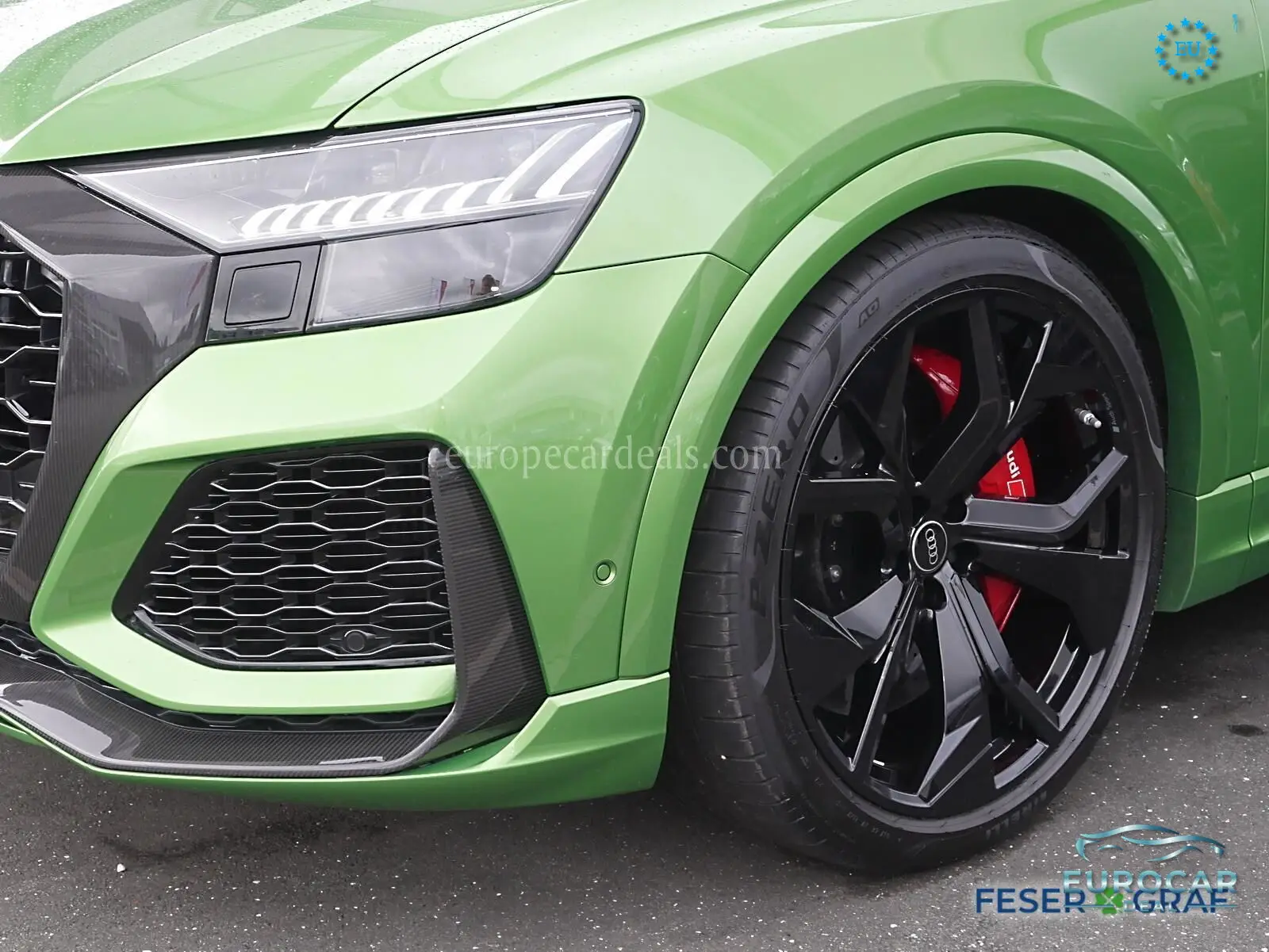 Audi RSQ8