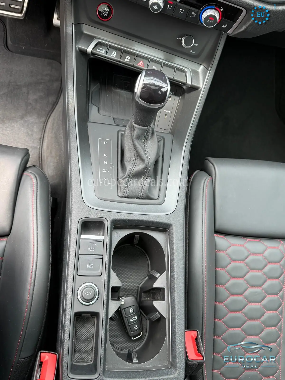 Audi RSQ3
