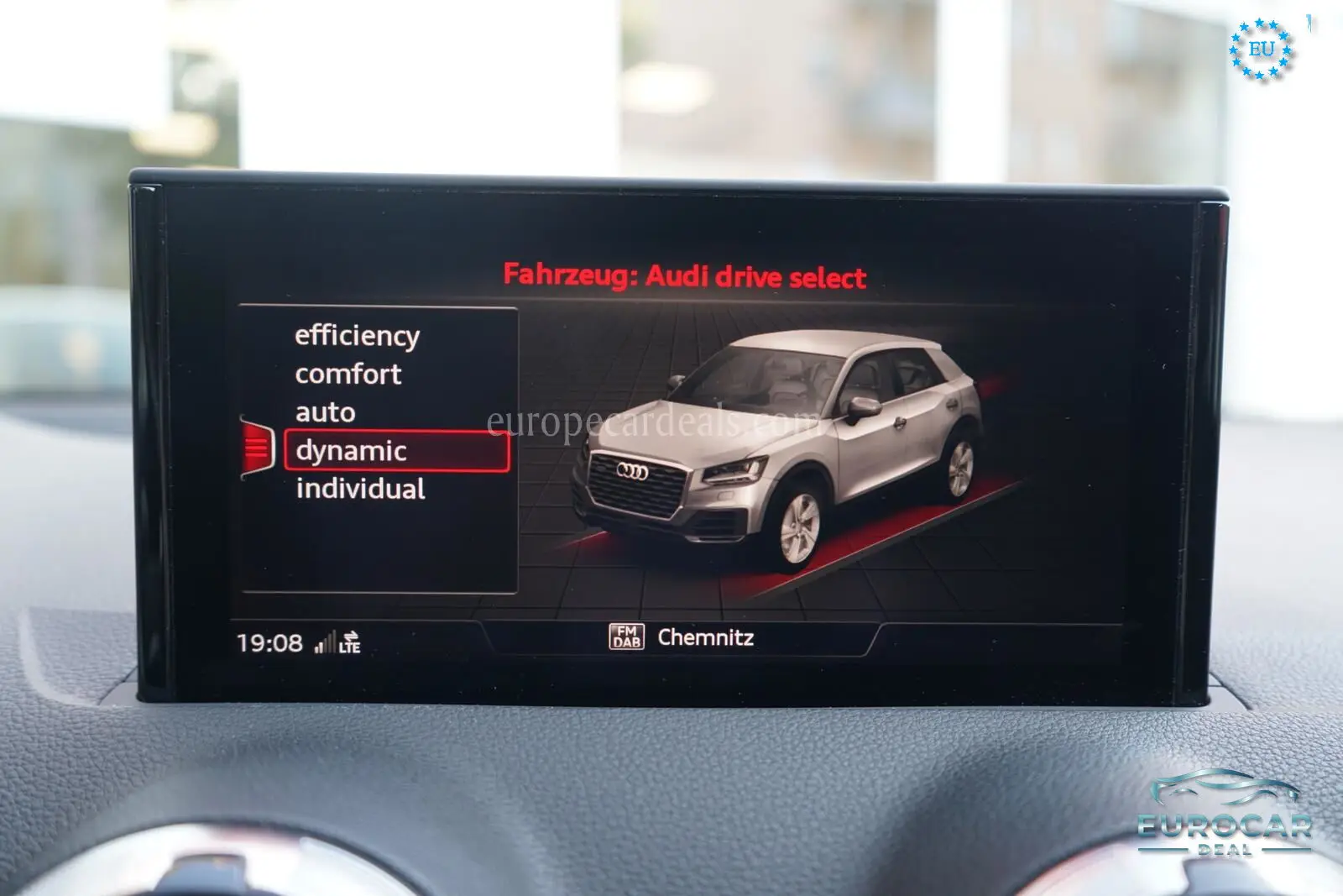 Audi SQ2