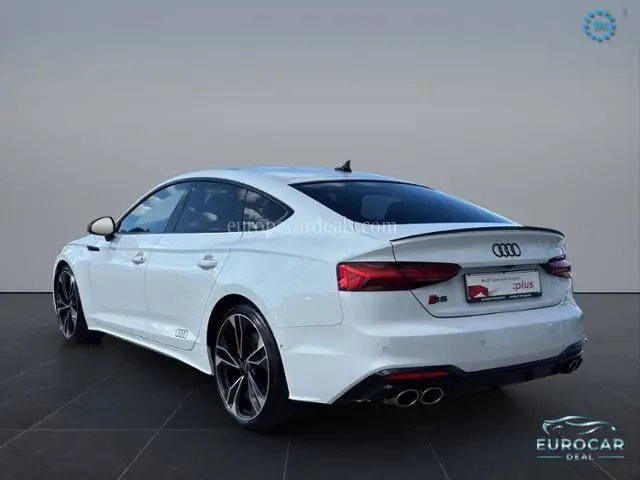 Audi S5