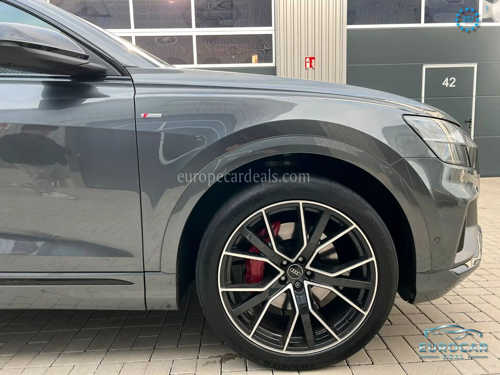 Audi Q8
