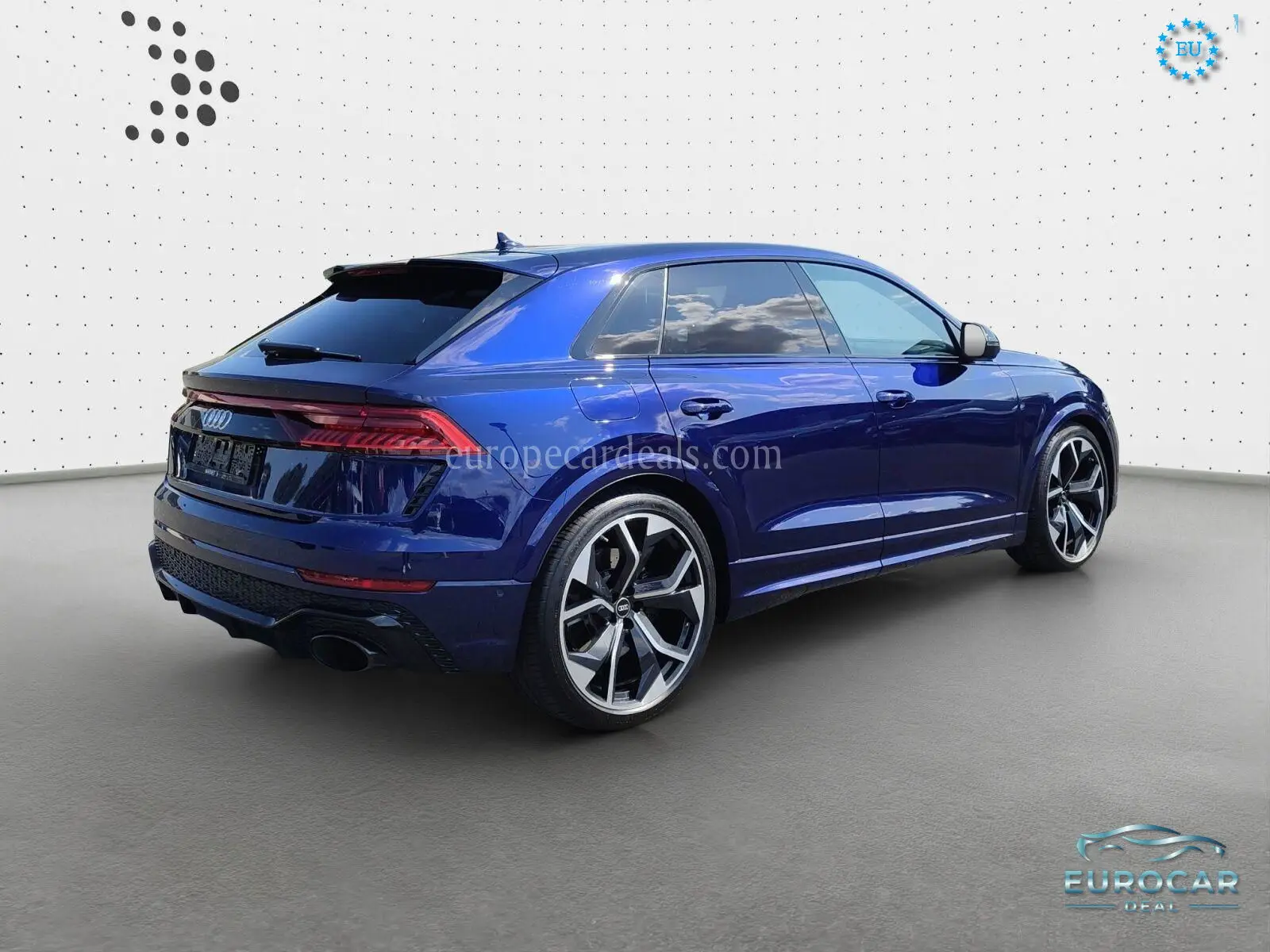 Audi RSQ8