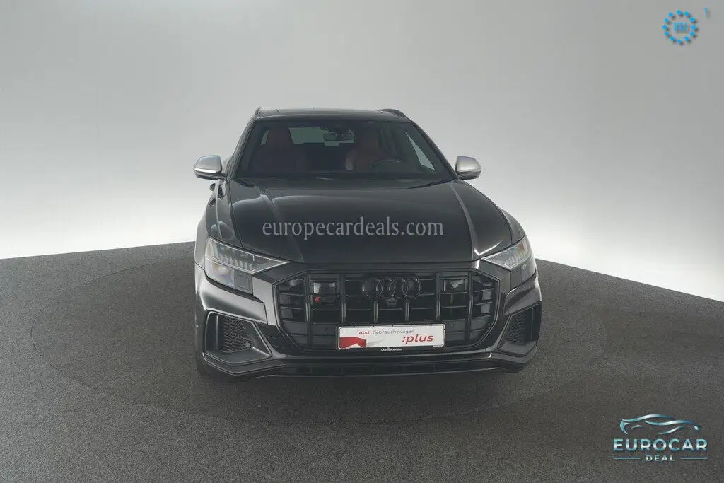 Audi SQ8