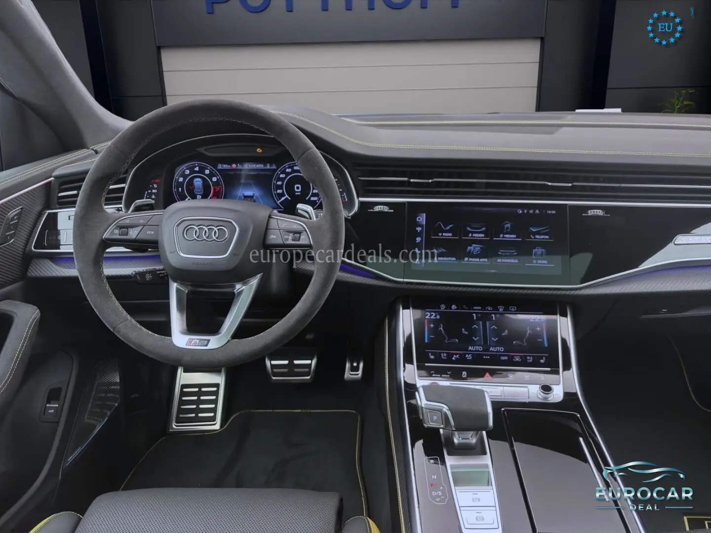 Audi RSQ8