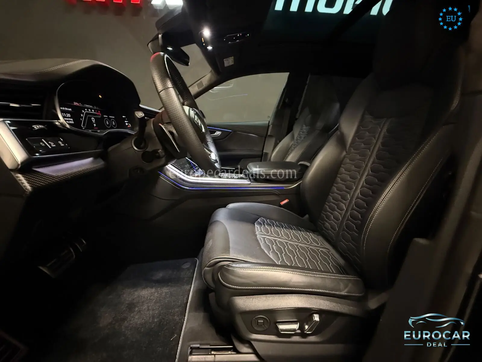 Audi RSQ8