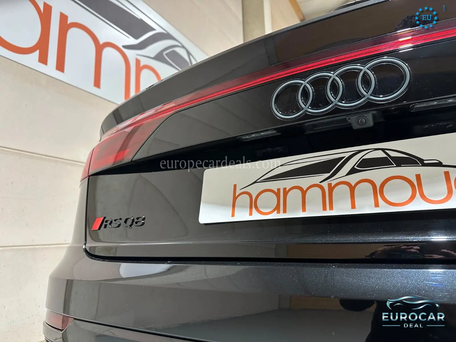 Audi RSQ8