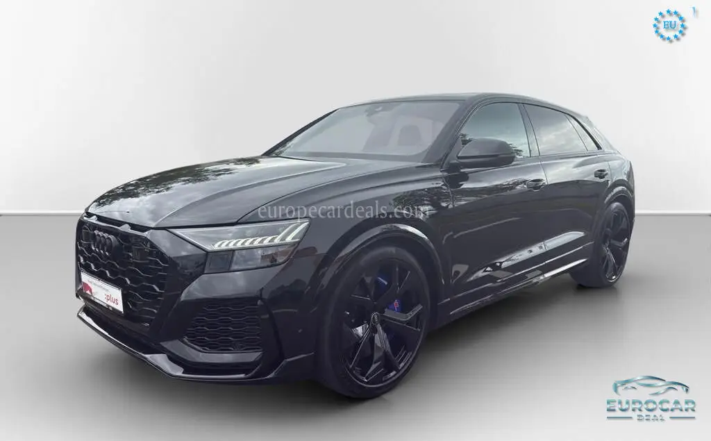 Audi RSQ8