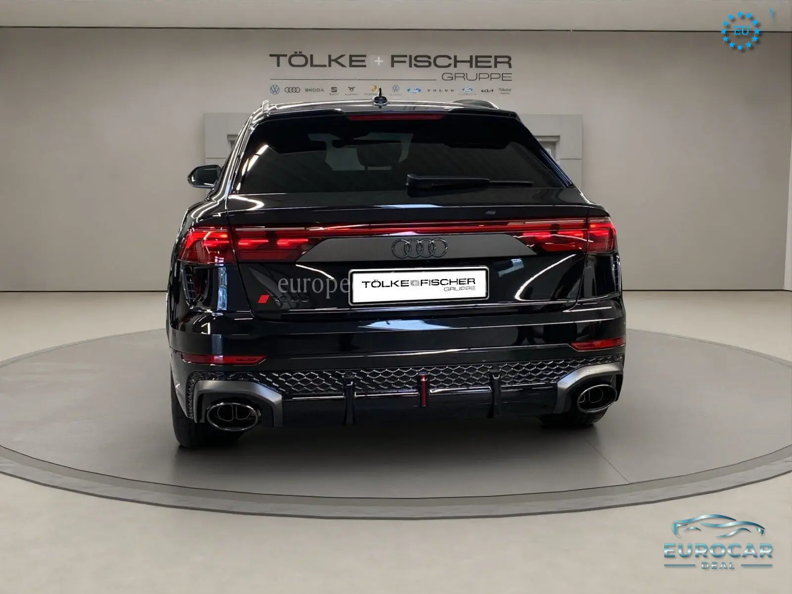 Audi RSQ8