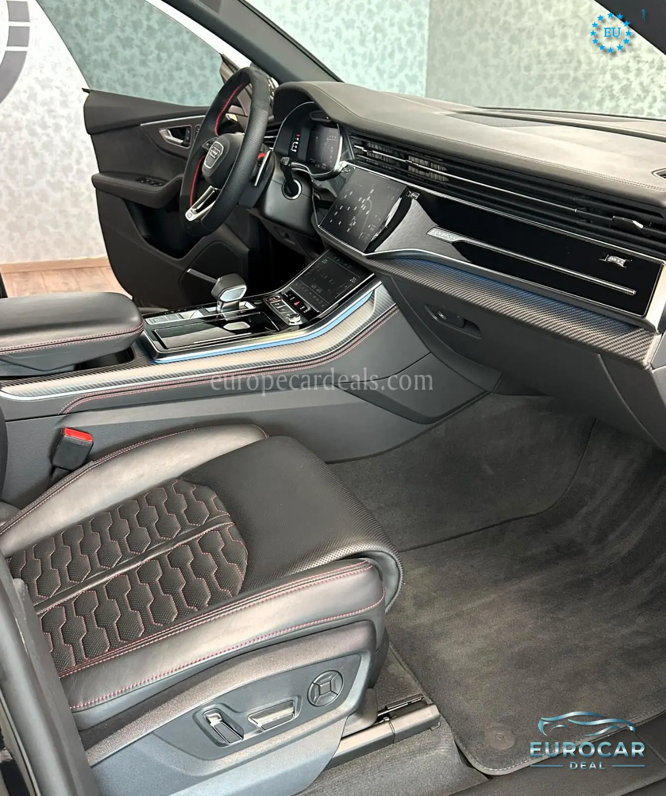 Audi RSQ8