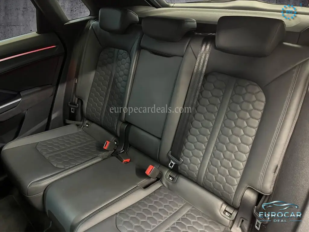 Audi RSQ3