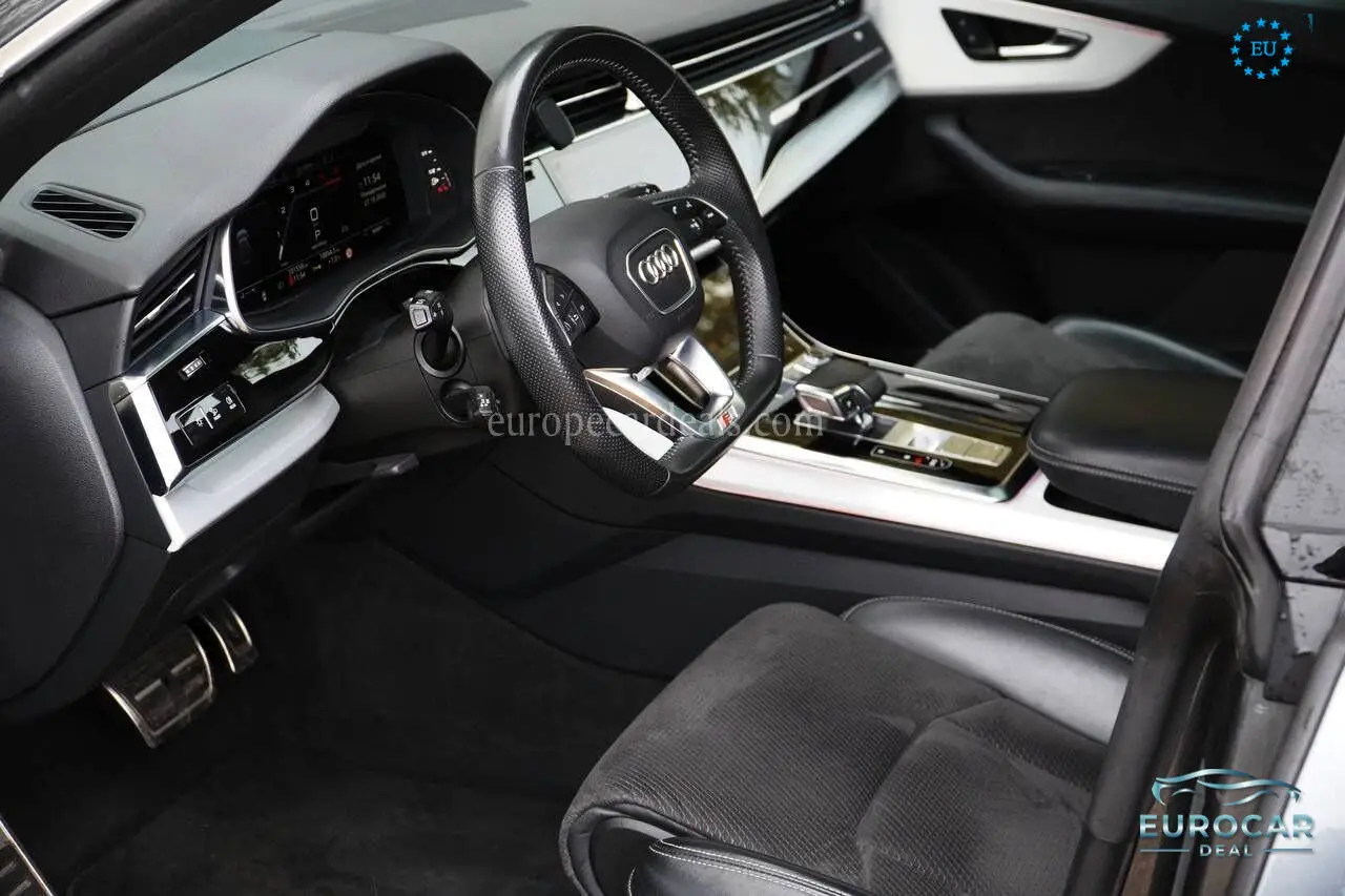 Audi SQ8