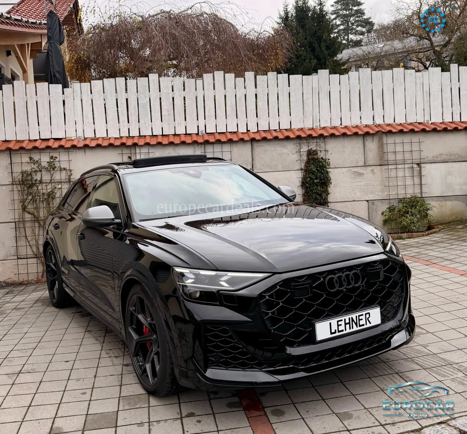 Audi RSQ8