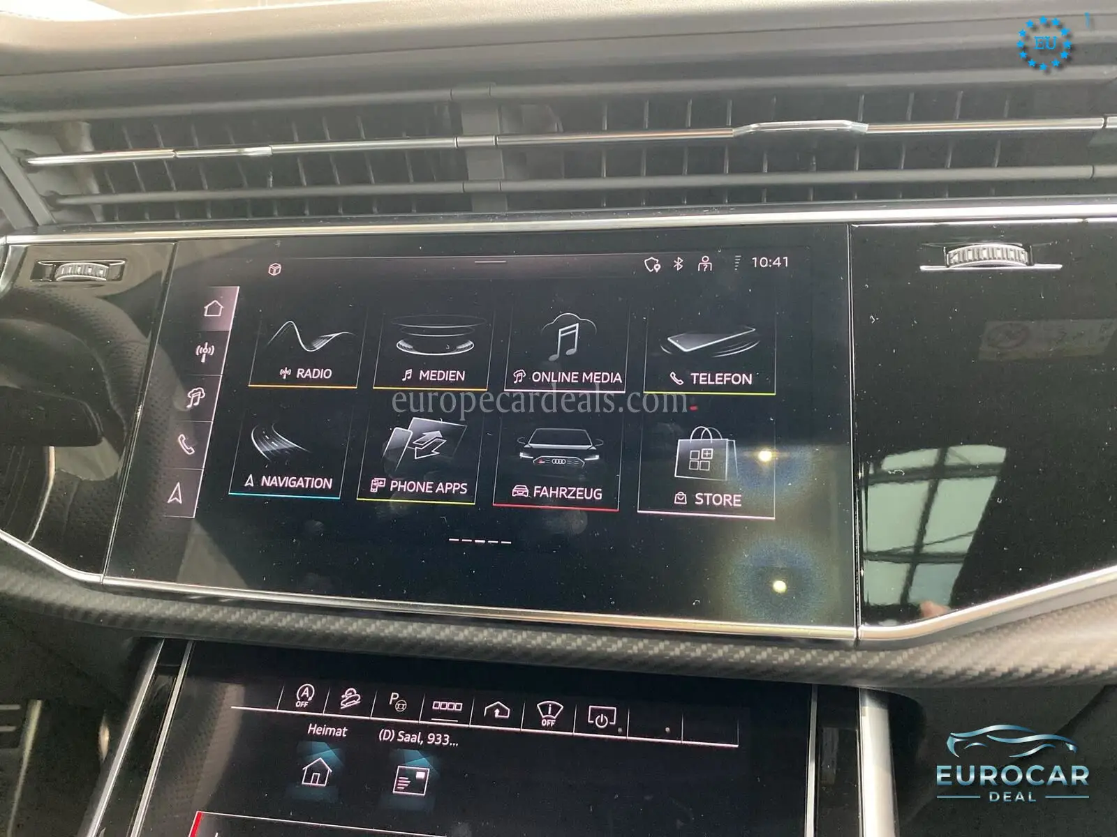 Audi RSQ8