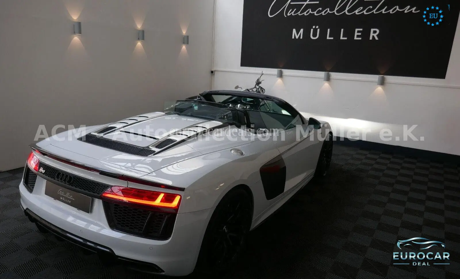 Audi R8
