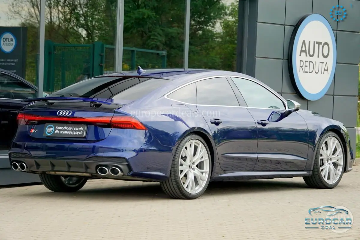 Audi S7