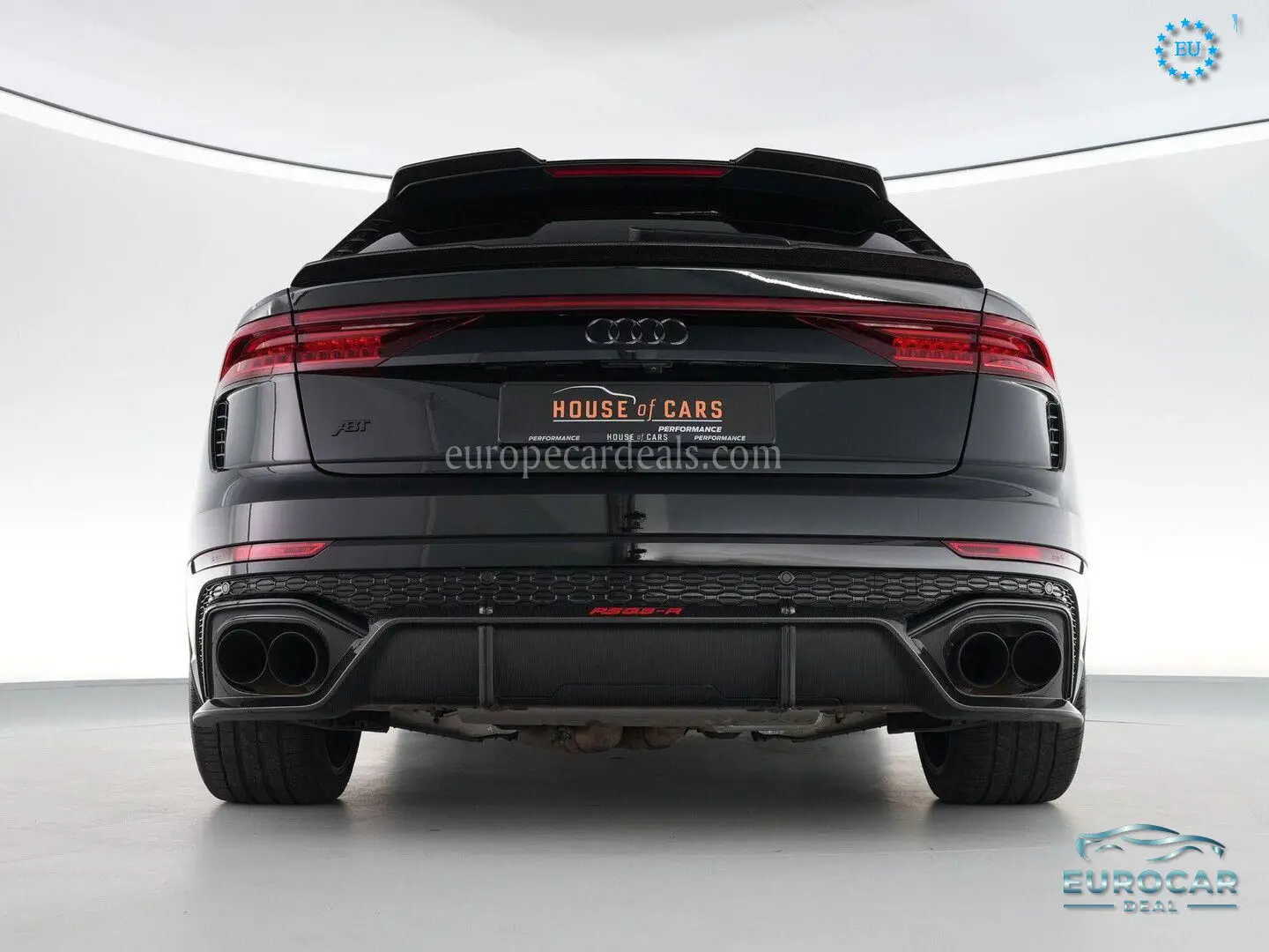 Audi RSQ8