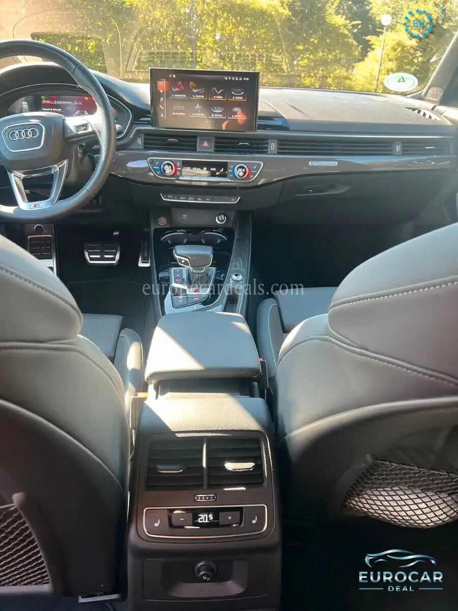 Audi S4