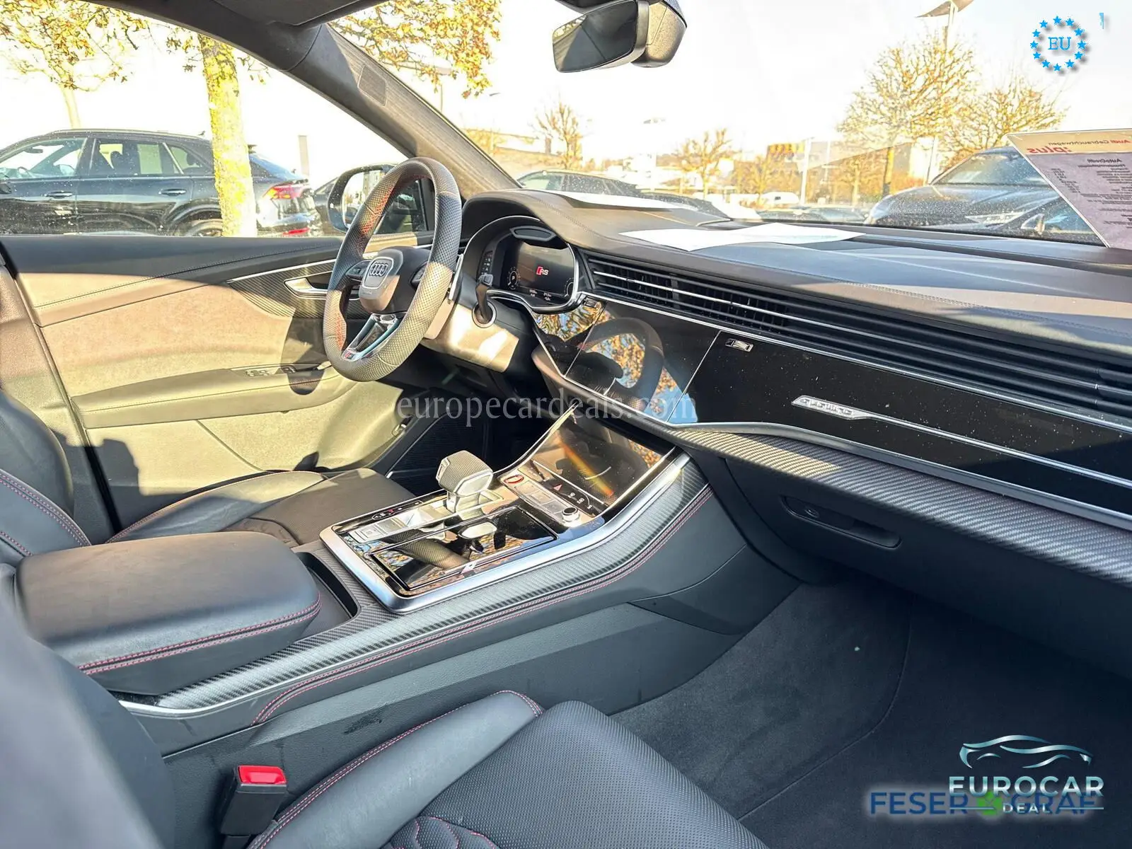 Audi RSQ8