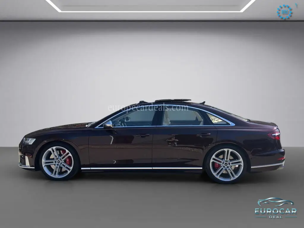 Audi S8
