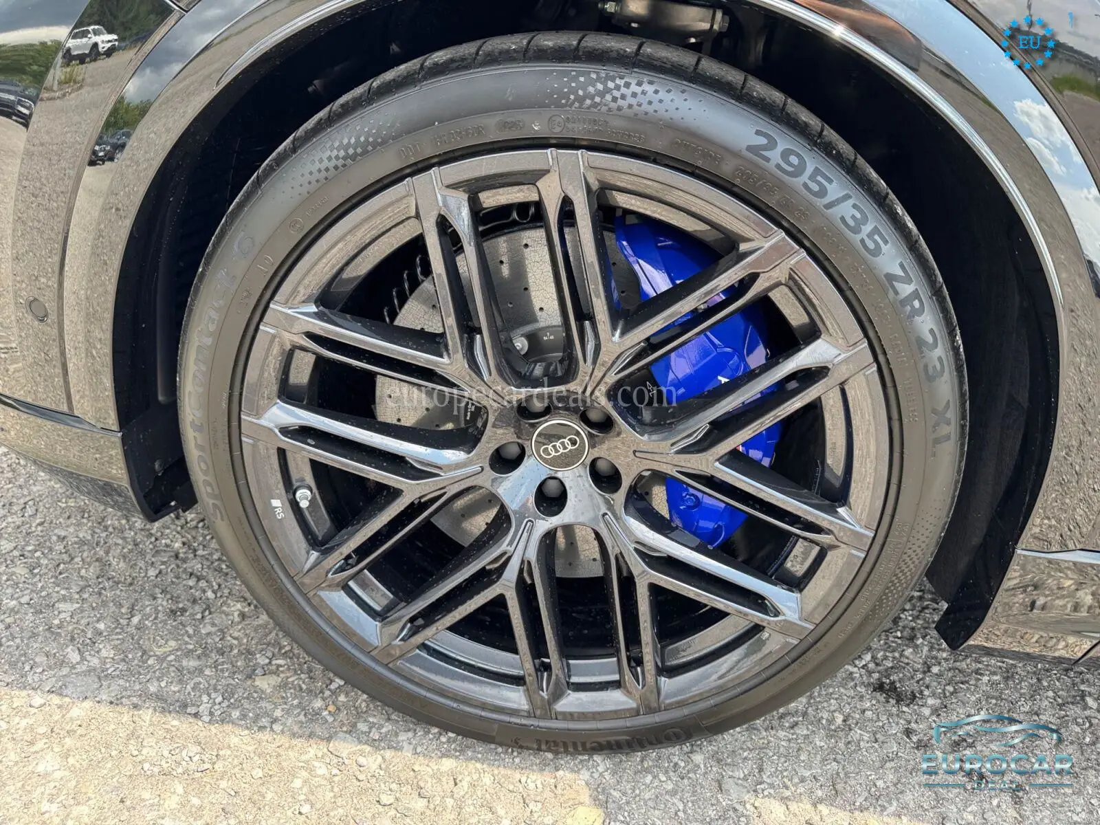 Audi RSQ8