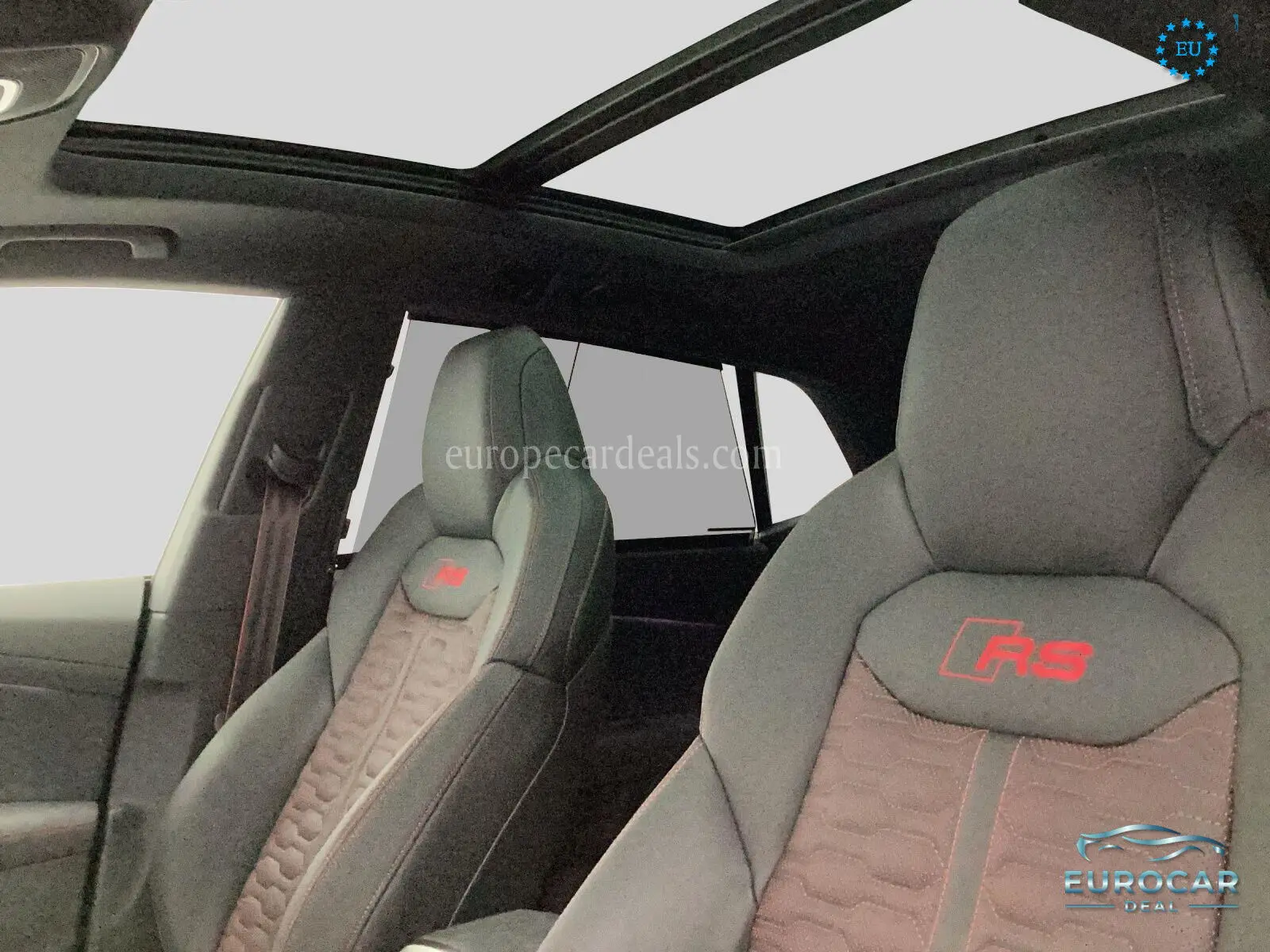 Audi RSQ8