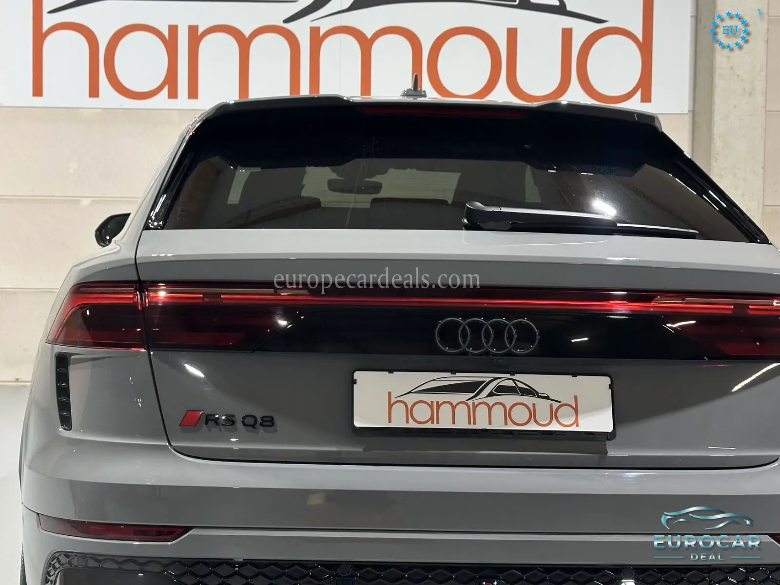 Audi RSQ8