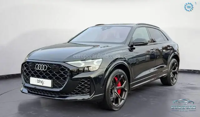 Audi RSQ8