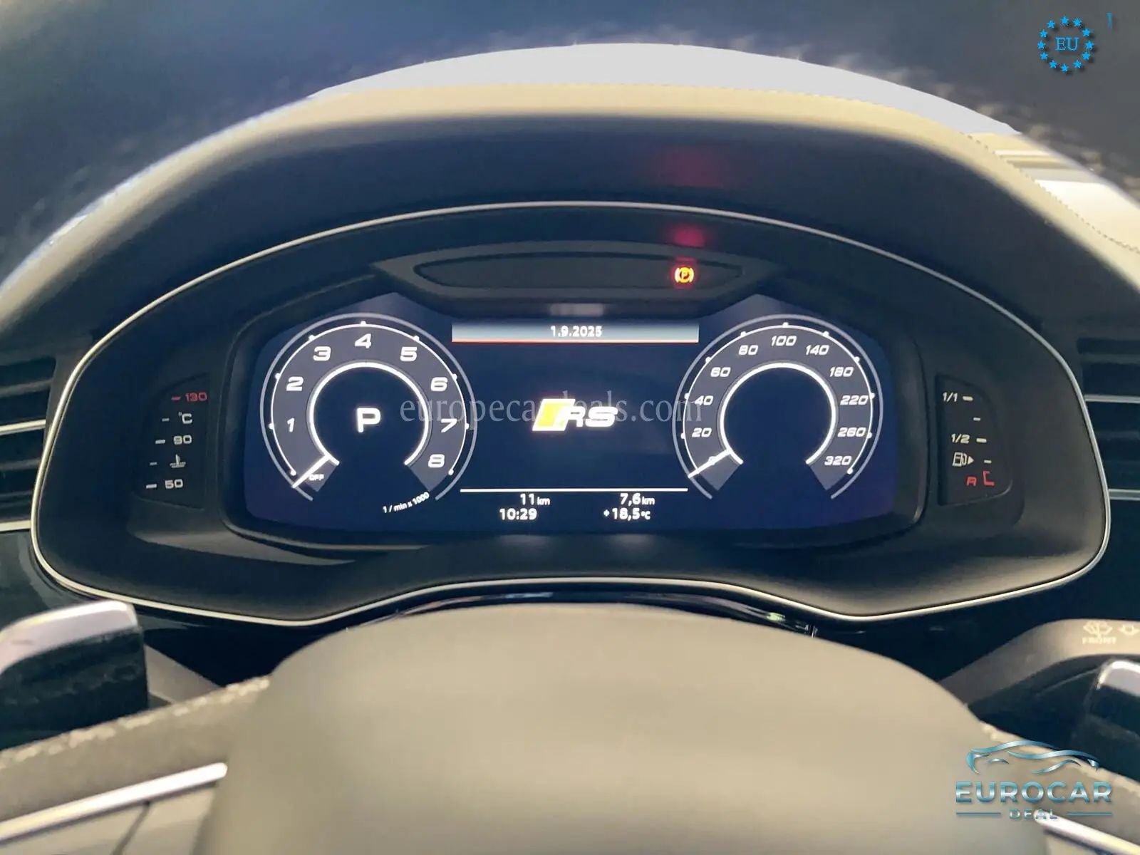 Audi RSQ8