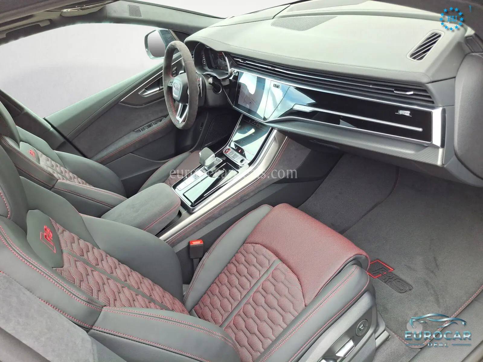 Audi RSQ8