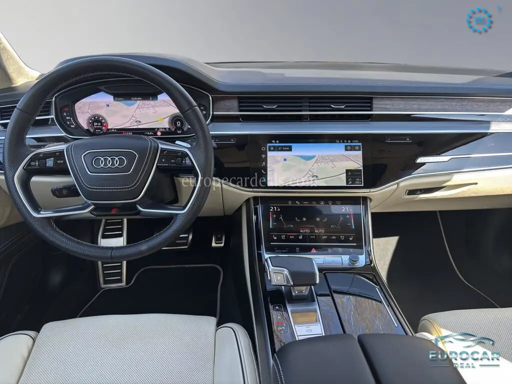 Audi S8