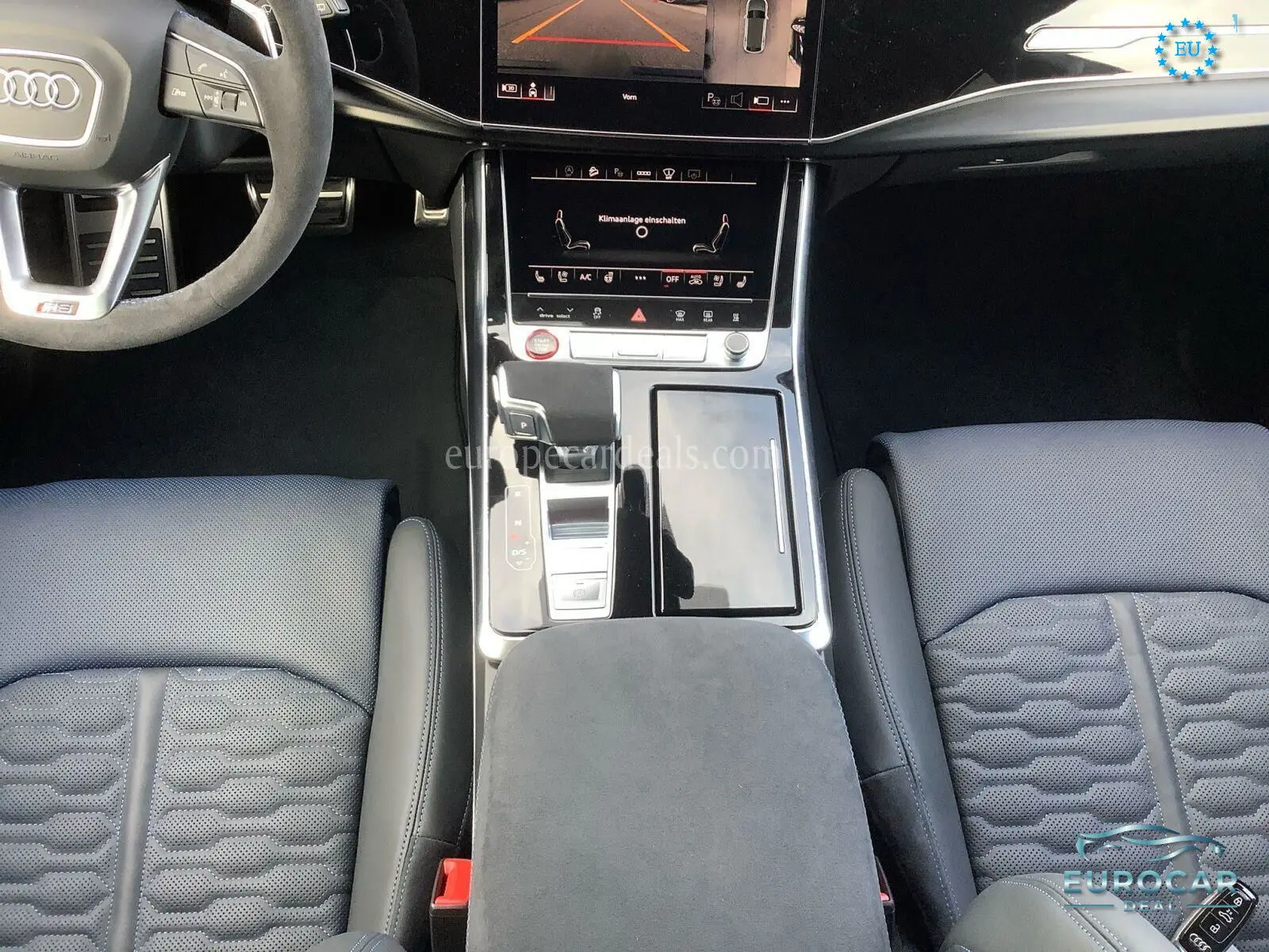 Audi RSQ8