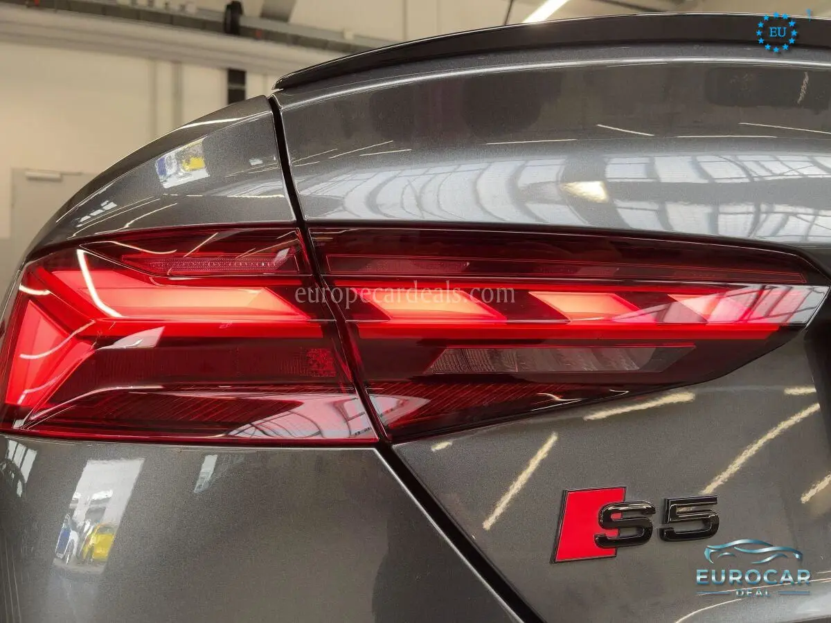Audi S5
