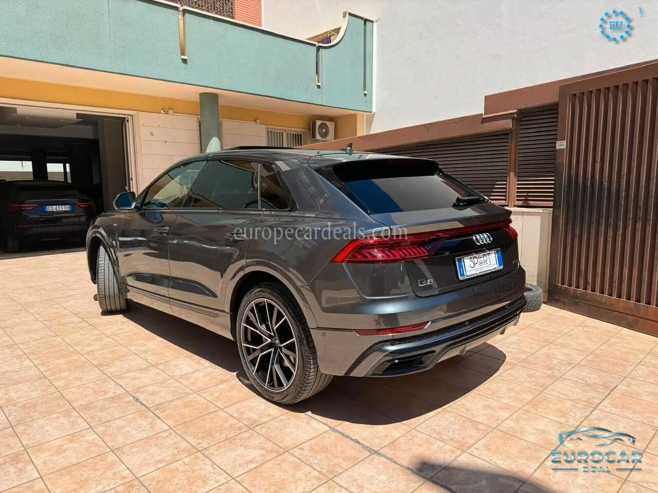 Audi Q8