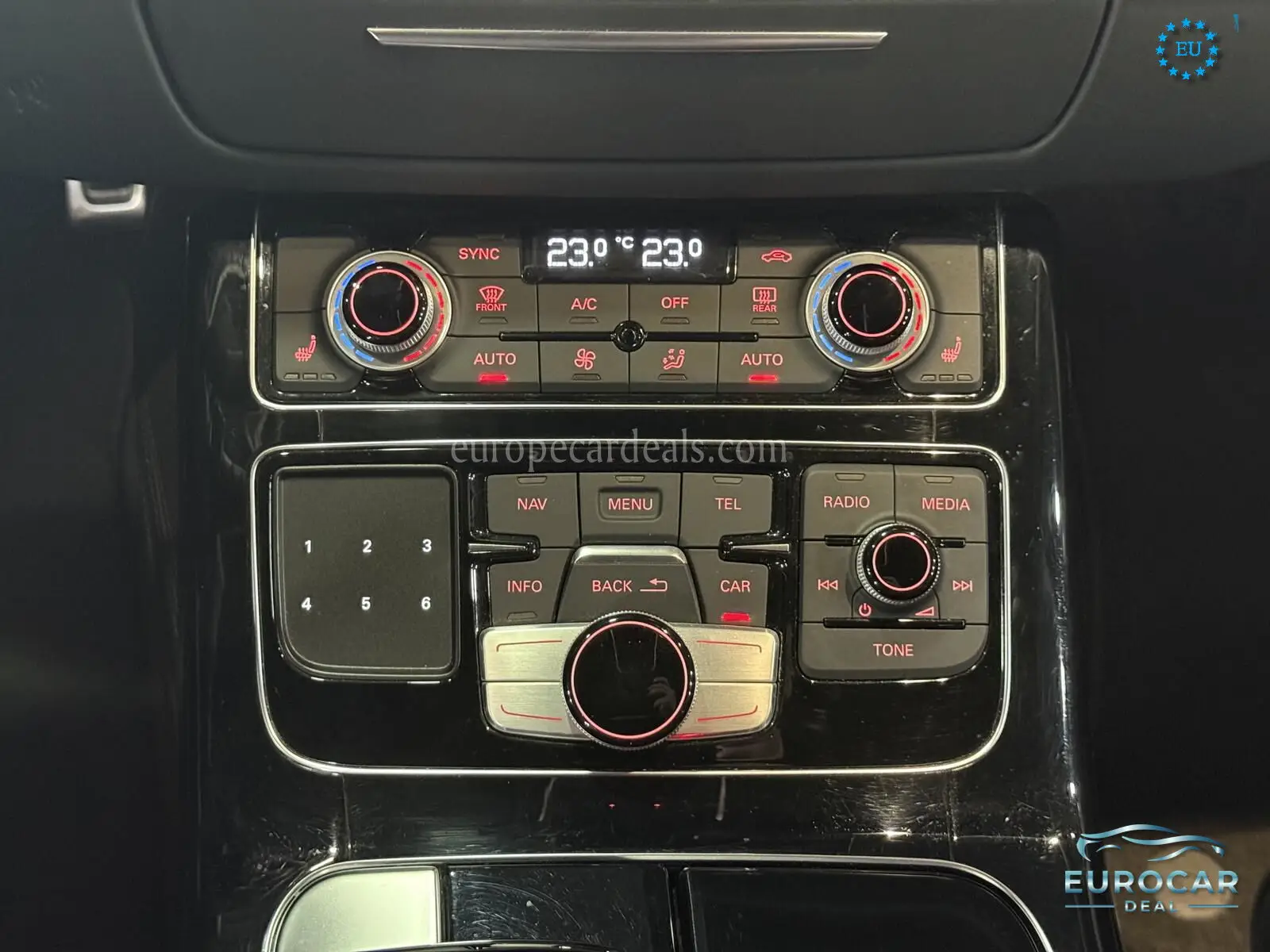 Audi S8