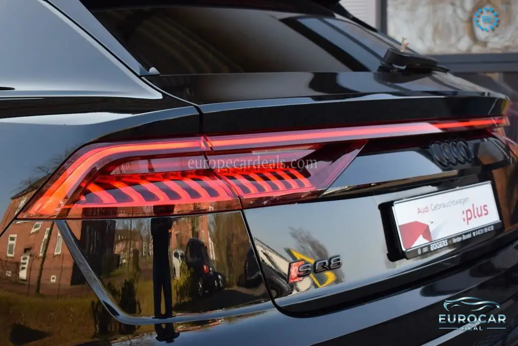 Audi SQ8