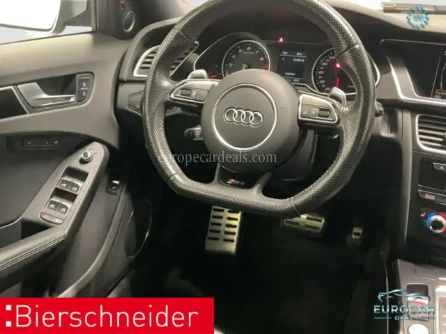 Audi RS4